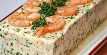 Terrine de Saint-Jacques, saumon et crevettes