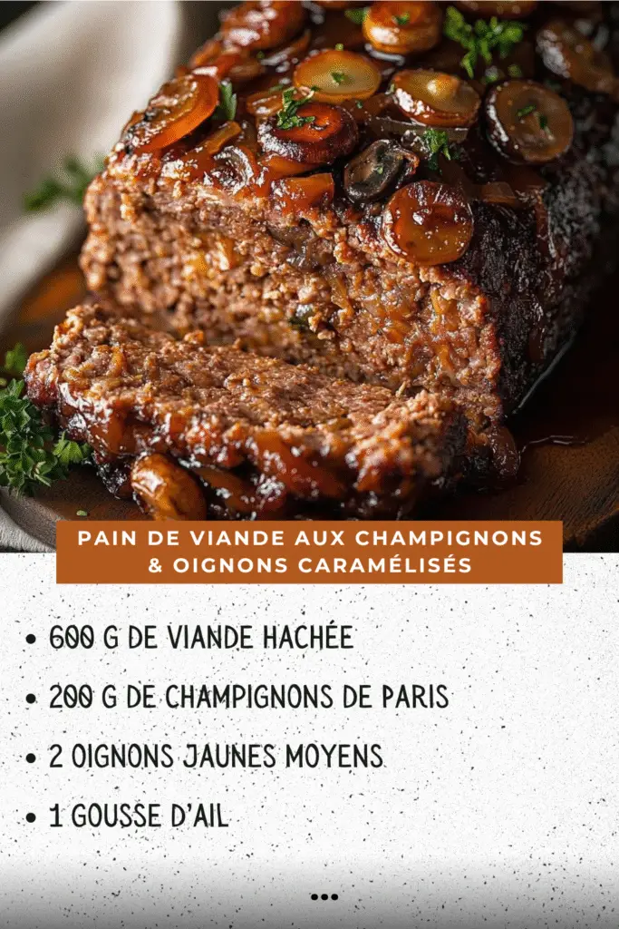 pain de viande aux champignons et oignons caramélisés dans un plat en céramique