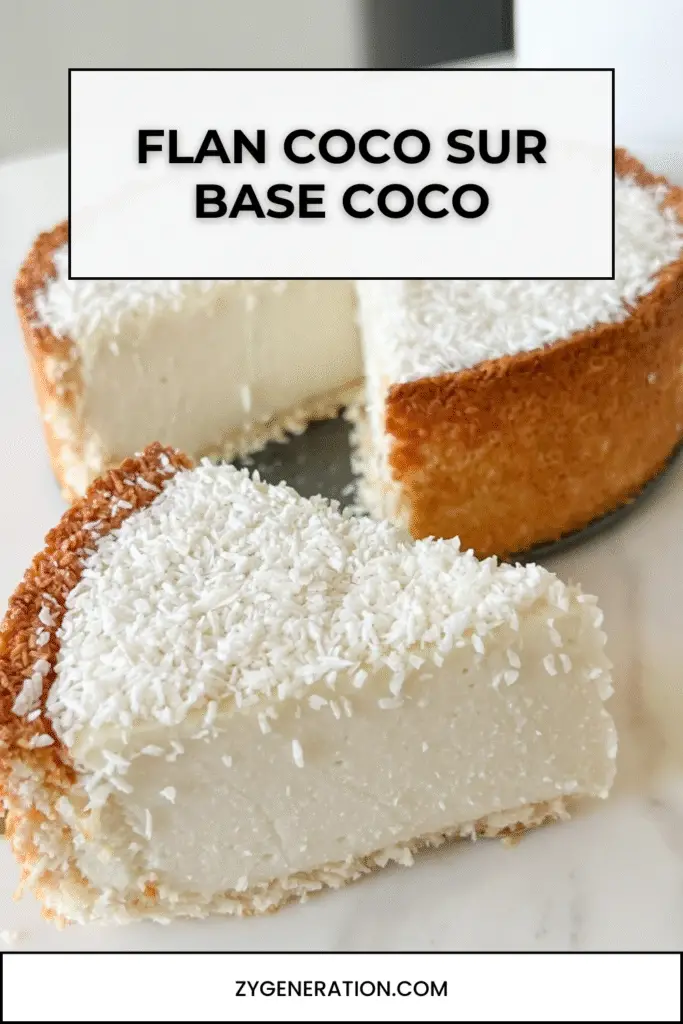 Flan coco épais, fondant, sur base dorée de noix de coco, servi frais et saupoudré de coco râpée sur assiette claire.