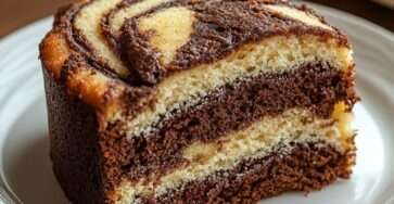 Gâteau marbré au chocolat noir et vanille moelleux