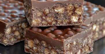 barres croustillantes au chocolat noir maison avec riz soufflé